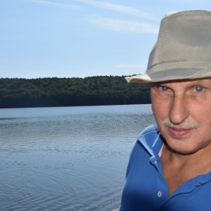 Pan Zbyszek nad jeziorem